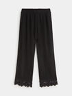 PANTALON DETALLE CROCHET Negro