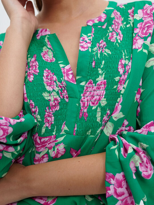 BLUSA estampada flores VERDE OPALO image number null
