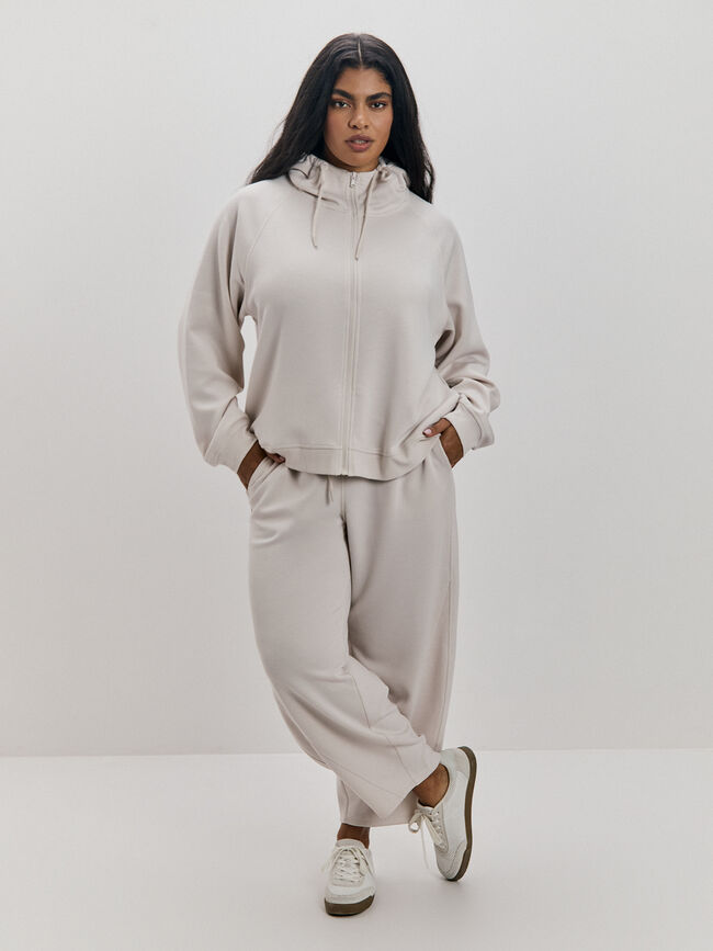 SUDADERA CAPUCHA Piedra