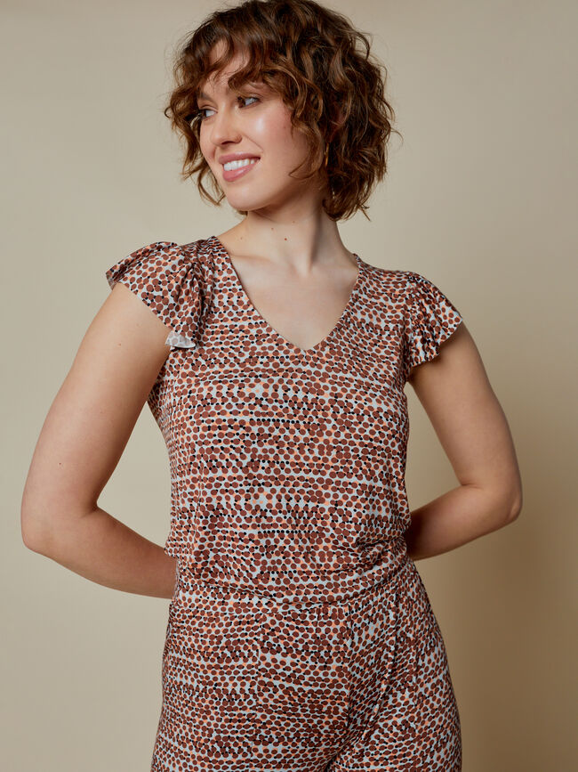 top volante en hombro Fucsia Claro