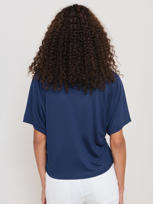 CAMISETA DETALLE CUELLO Azul Marino