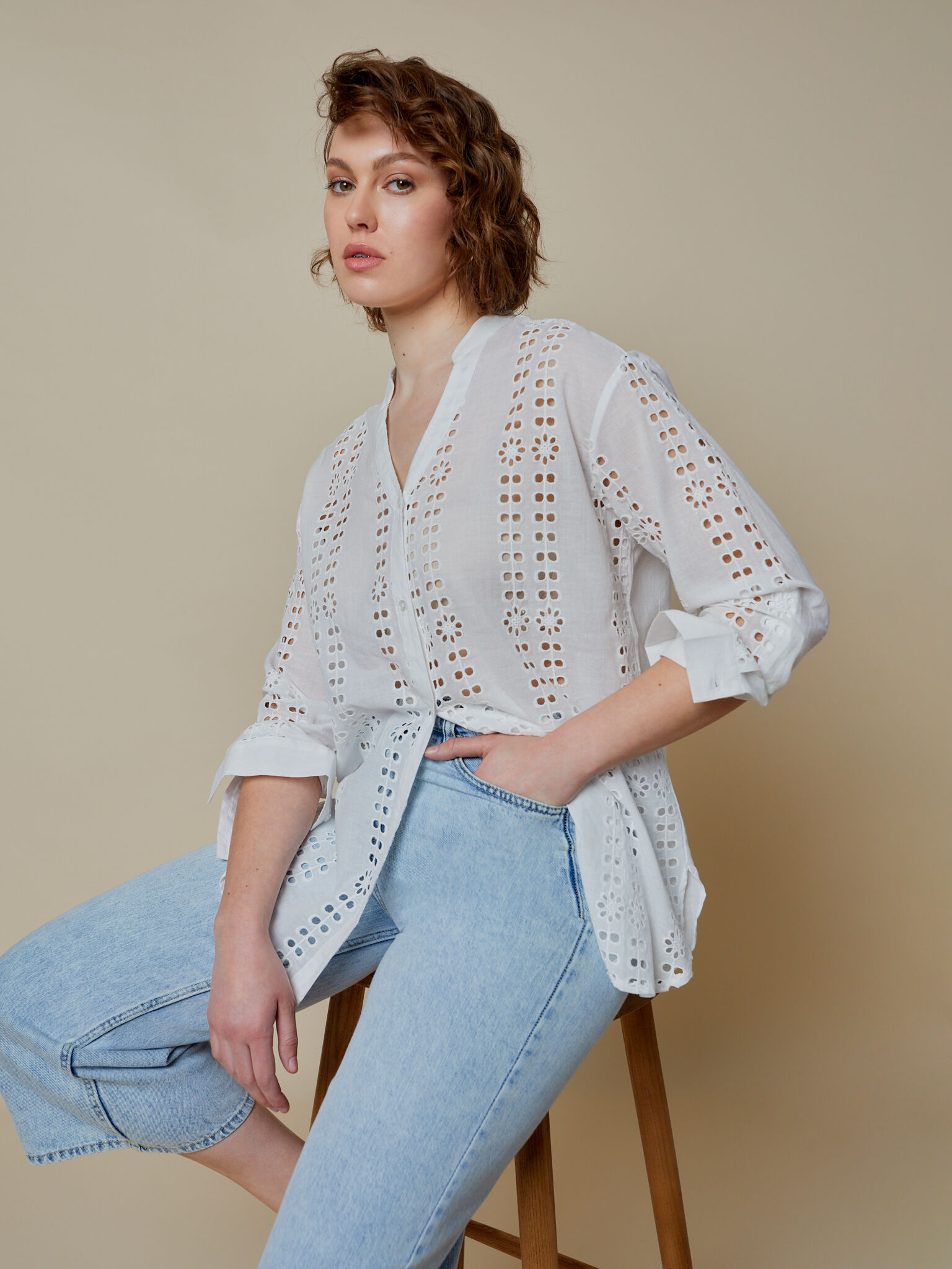Blusa bordados | Encuentro Moda PEN |25.99 EUR