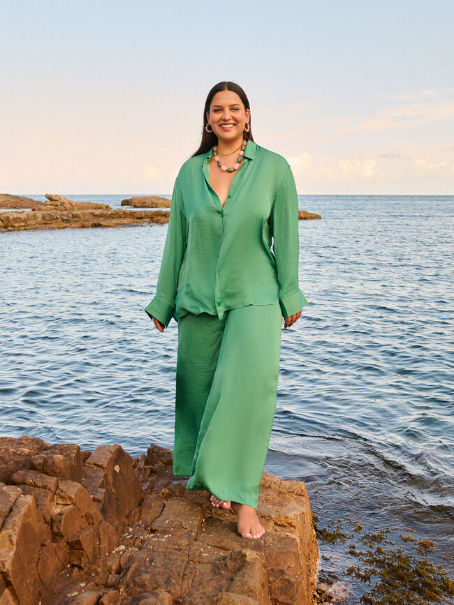 PANTALÓN ANCHO CORDÓN Verde Pino
