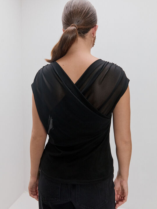 CAMISETA DRAPEADA Negro image number null