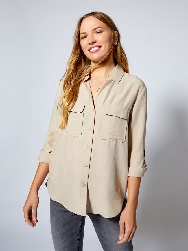 Camisa con bolsillos Beige