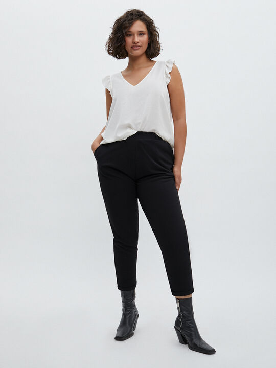 PANTALÓN BÁSICO Negro image number null