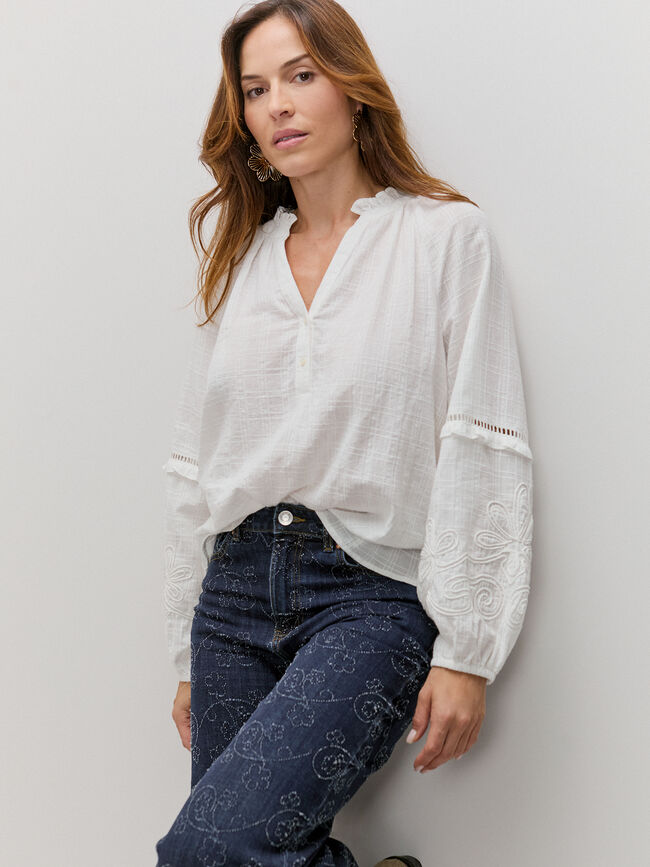 BLUSA MANGA BORDADA Crudo