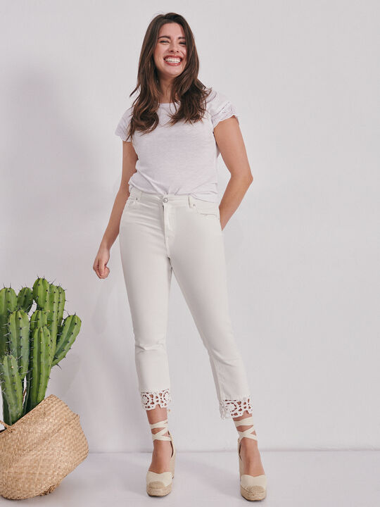Pantalon bajo puntilla Blanco Hueso image number null