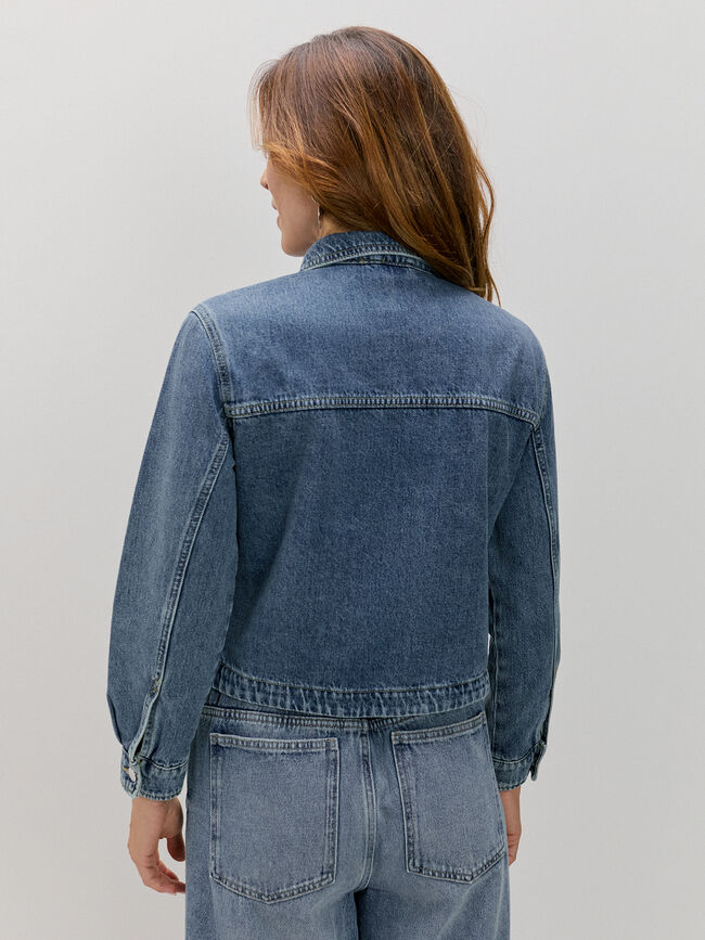 CHAQUETA CORTA OJALES Mid blue