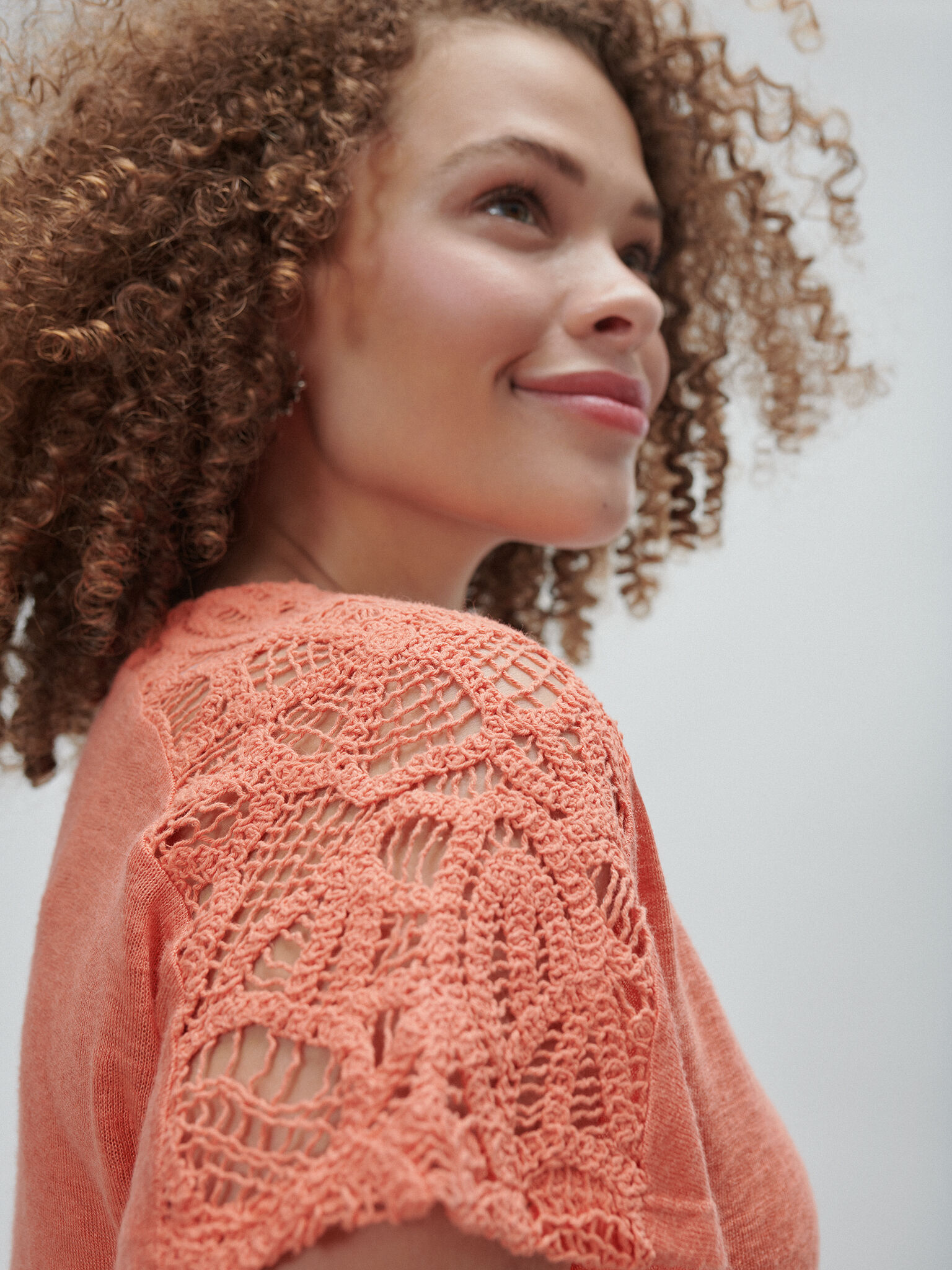 Camiseta de crochet clearance