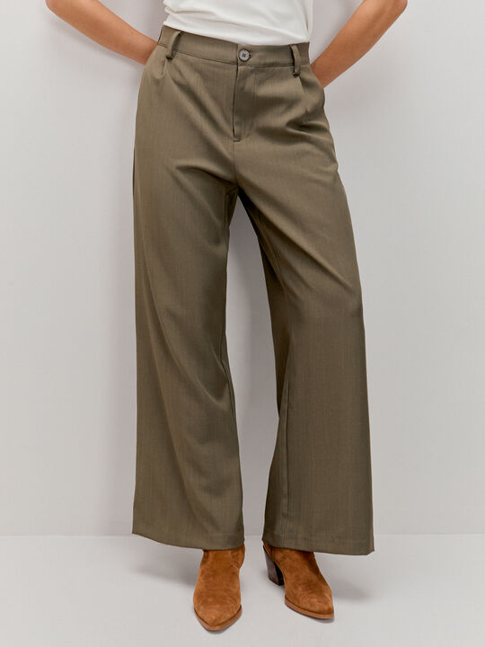 PANTALON VESTIR PINZAS Kaki image number null