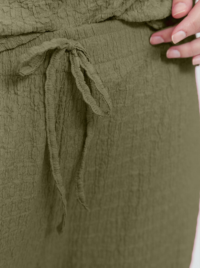 PANTALÓN EFECTO ARRUGADO Kaki
