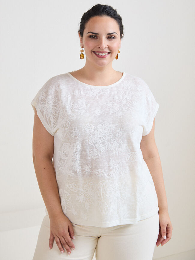 CAMISETA FLORES RELIEVE Crudo