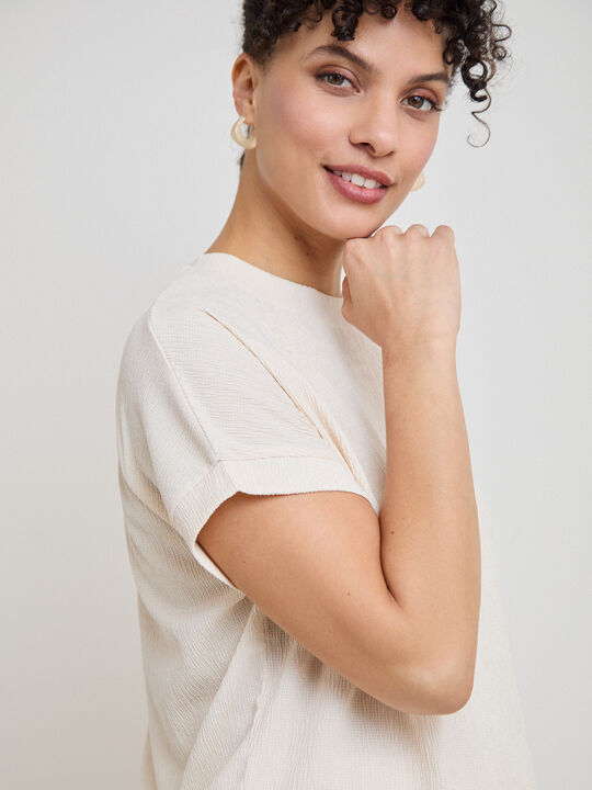 CAMISETA TEXTURA Beige image number null