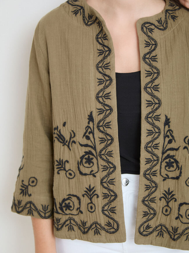 CHAQUETA DETALLES BORDADOS Kaki