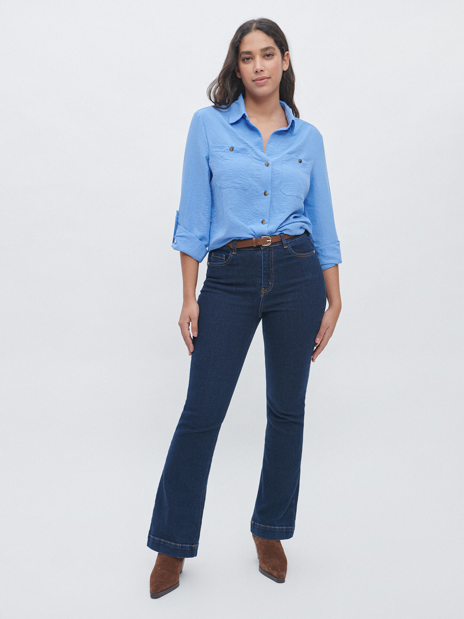 Blusas y Camisas