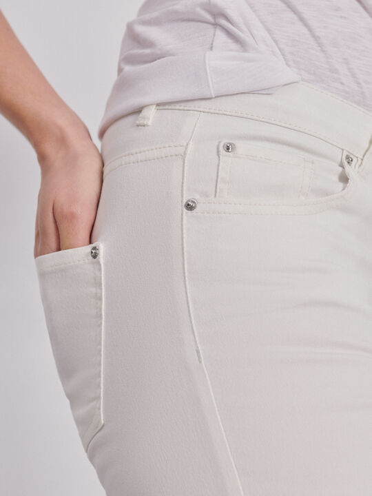 Pantalon bajo puntilla Blanco Hueso image number null