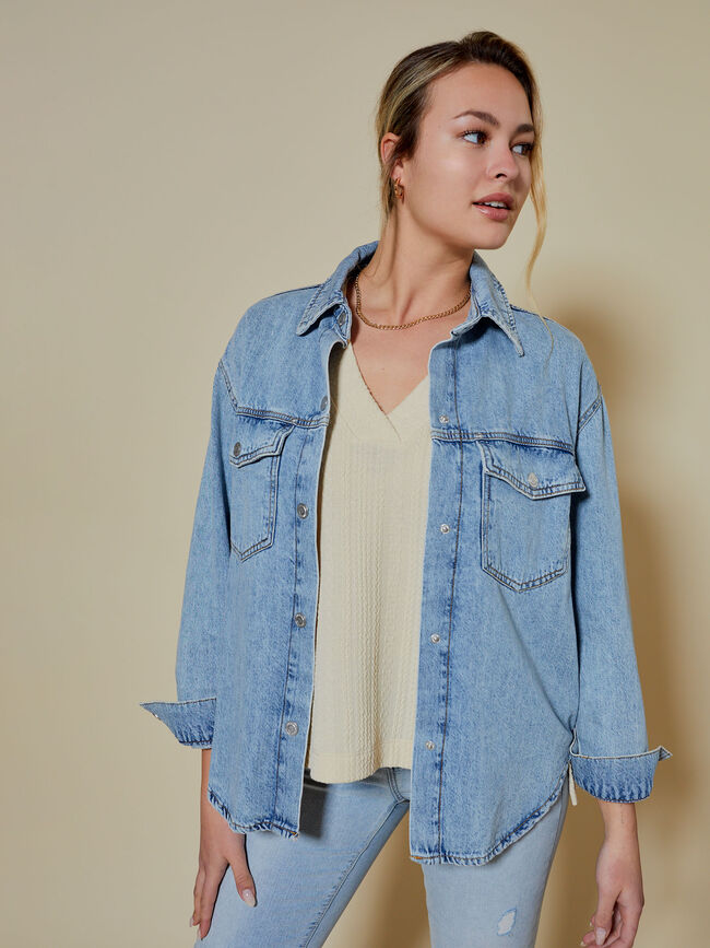 chaleco cuello pico Beige