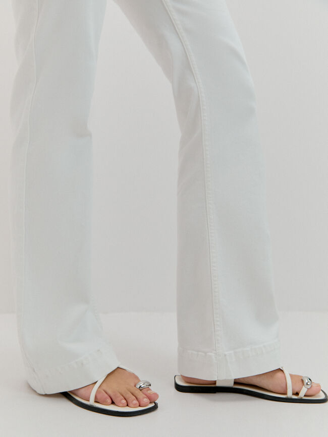 ACAMPANADO VAQUERO LARGO Blanco Optico