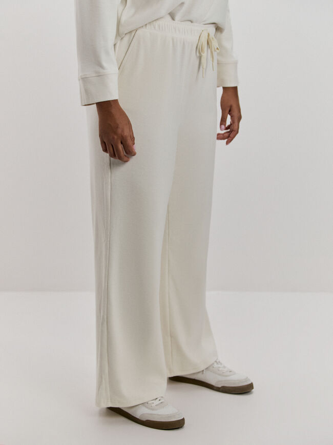 PANTALON CONJUNTO MICROPANA Crudo