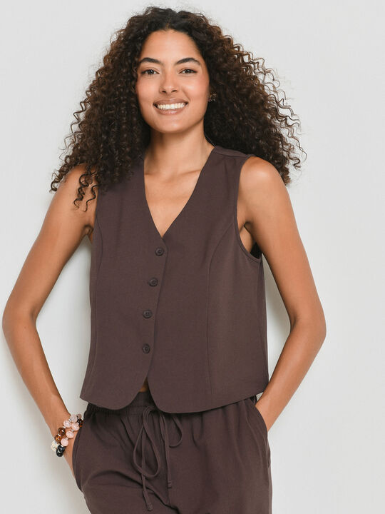 CHALECO BASICO BOTONES Marron image number null