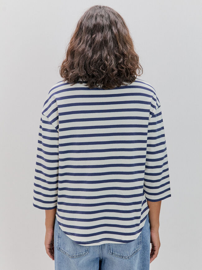 CAMISETA RAYAS LETRAS Crudo