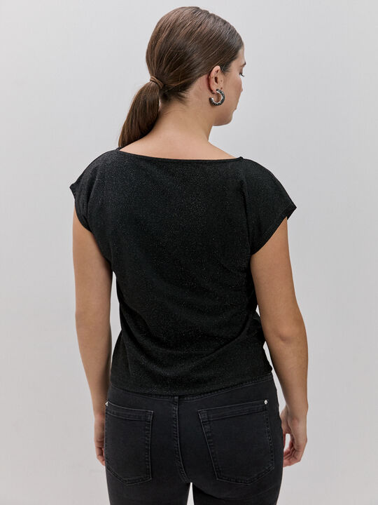 CAMISETA DETALLE BRILLO Negro image number null