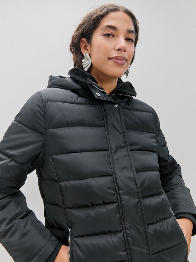 CHAQUETA LARGA ACOLCHADA Negro