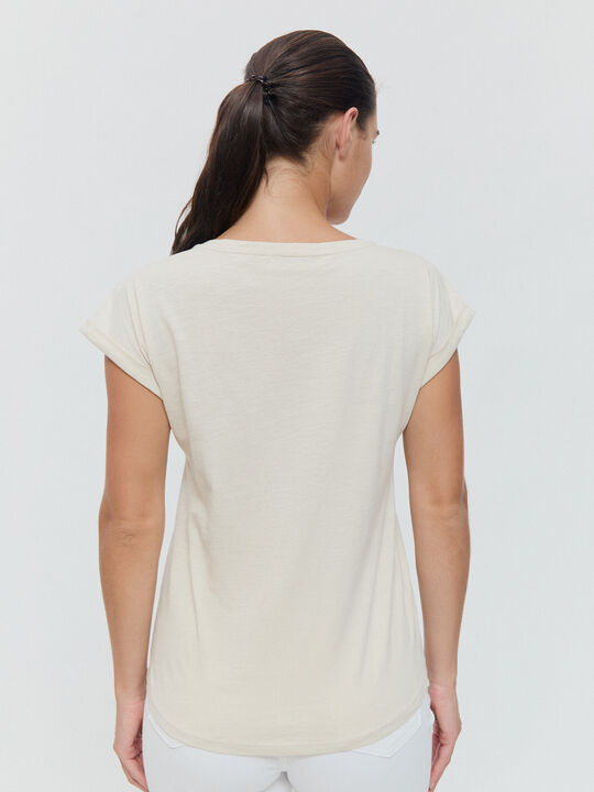 CAMISETA DETALLE Piedra image number null