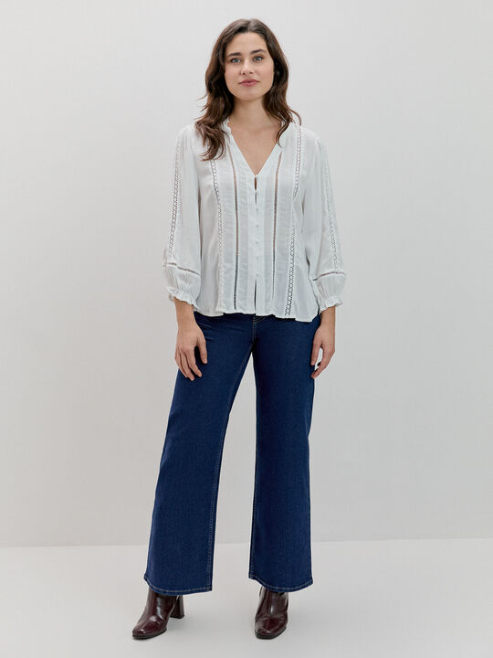 BLUSA DETALLE ENTREDOS Crudo image number null