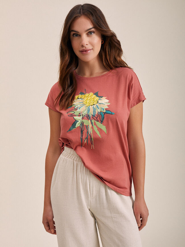 Camiseta entredós y detalle flor NARANJA QUEMADO