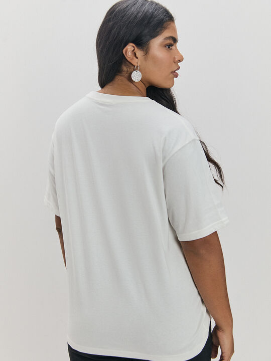 CAMISETA LETRAS TERCIOPELO Blanco Hueso image number null