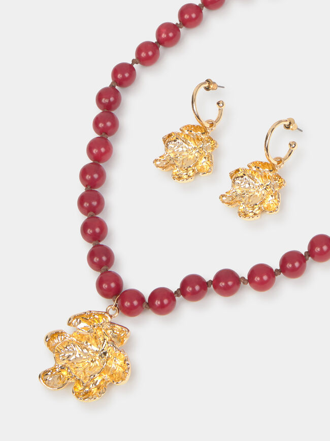COLLAR DETALLE FLOR Oro