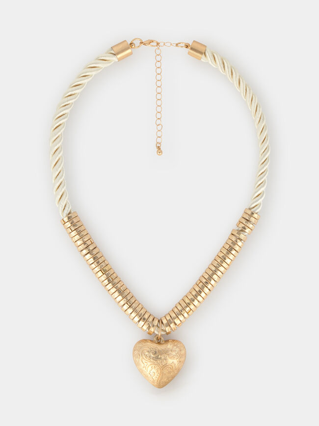 COLLAR DETALLE CORAZON Oro