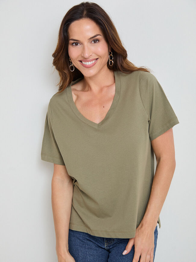 CAMISETA CUELLO PICO Kaki