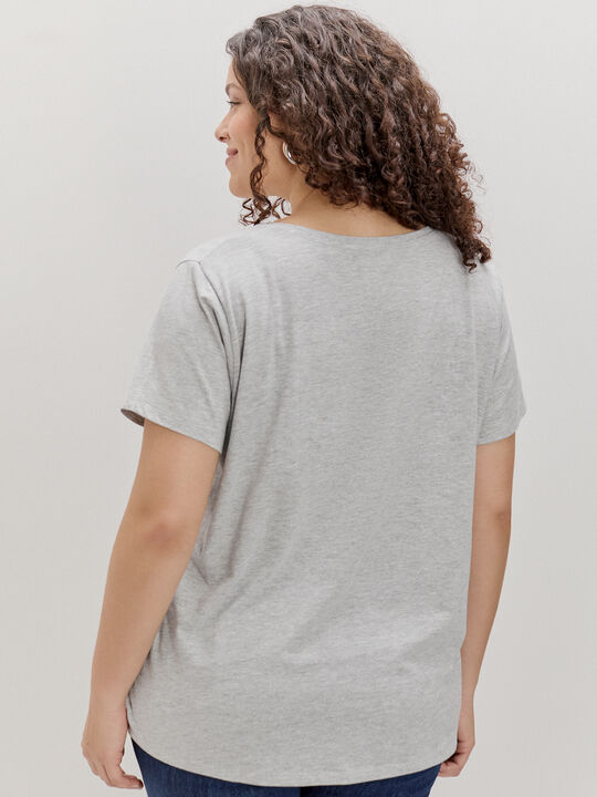 CAMISETA BRILLO PLATEADO Gris image number null