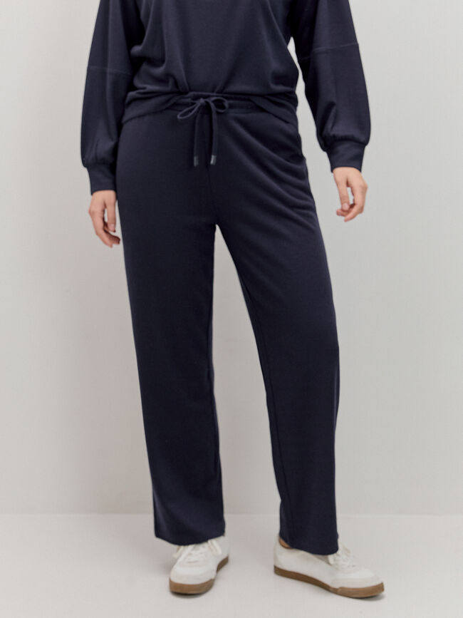 PANTALON BOLSILLOS PARCHE Azul Marino