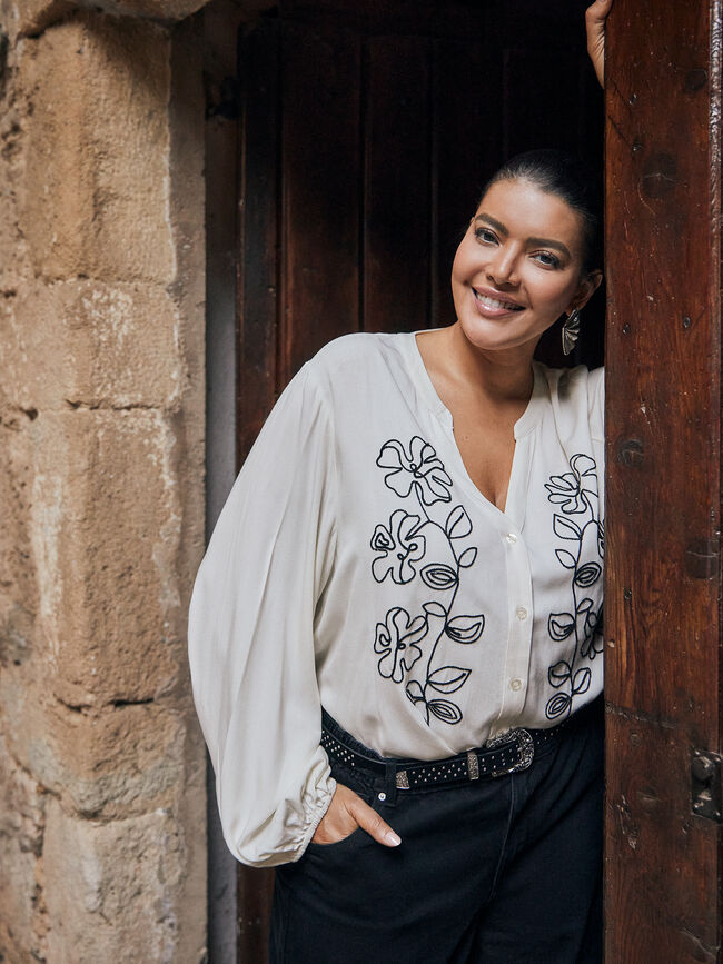 BLUSA BORDADO MANGAS Crudo