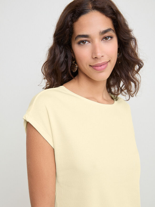 CAMISETA HOMBRO CAIDO Amarillo Pastel