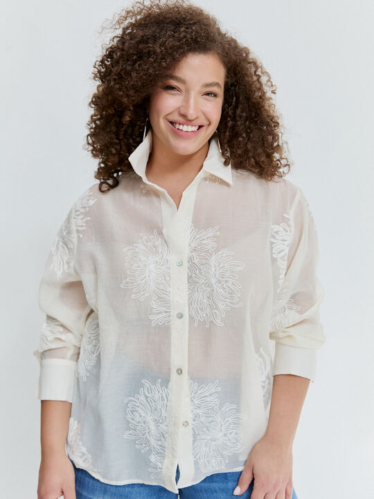 CAMISA ABERTURA TRASERA Blanco Hueso image number null