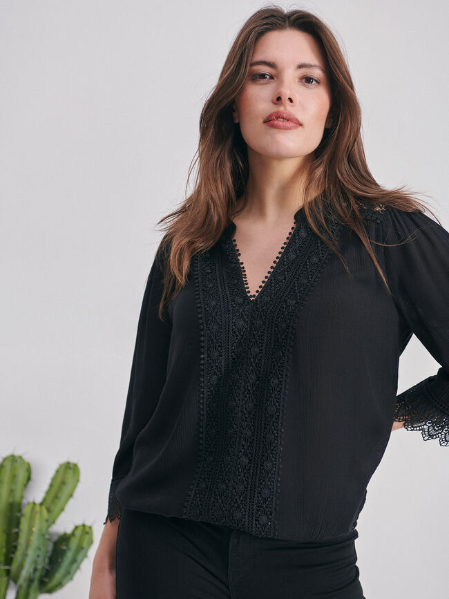 Blusa romántica puntilla Negro