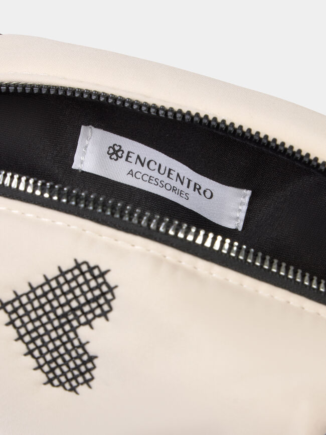 NECESER NYLON CORAZONES Crudo