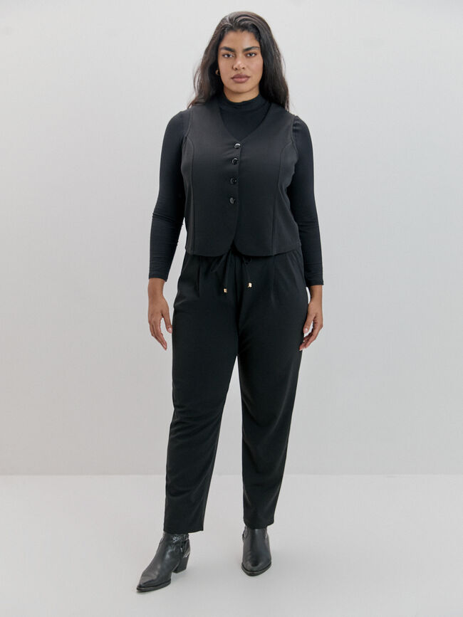 CHALECO DETALLE BOTON Negro