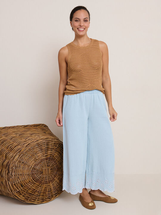 PANTALON DETALLE BORDADO Light Blue Wash image number null