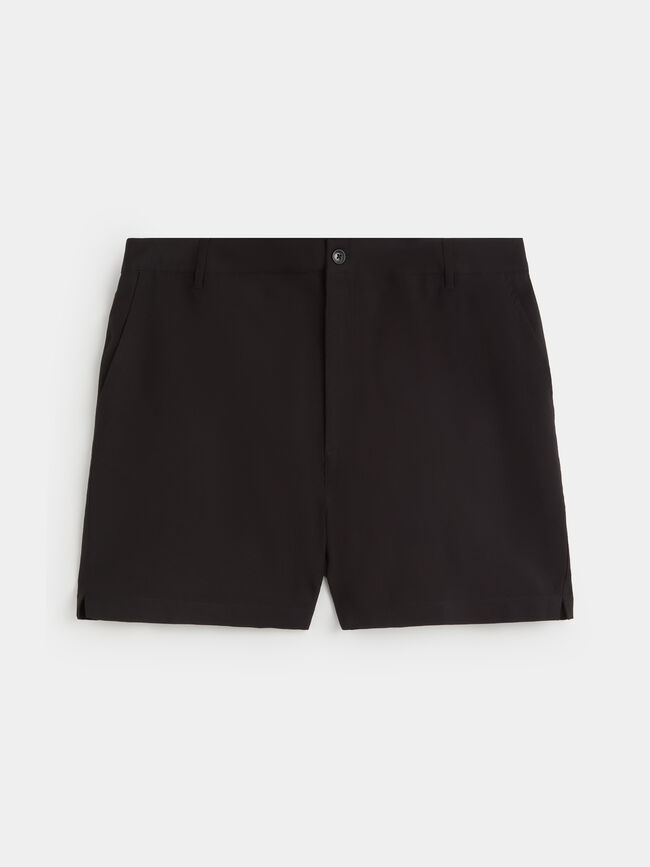 SHORT CON BOLSILLOS Negro