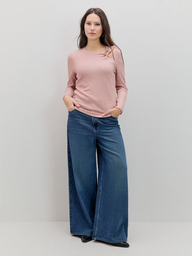 CAMISETA DETALLE ROSA VINTAGE