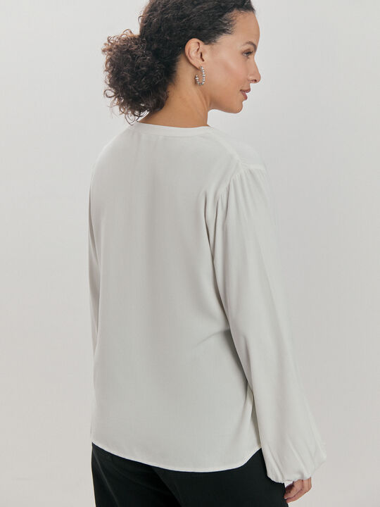 BLUSA BORDADO MANGAS Crudo image number null