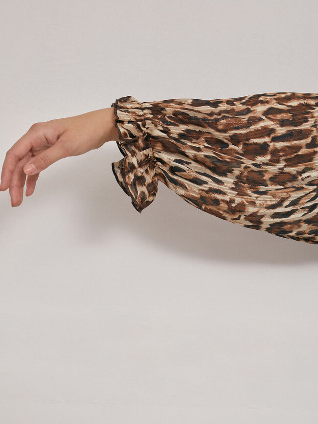Blusa detalle volante estampada AVENA TOSTADA