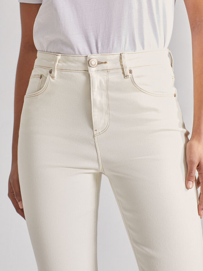 VAQUERO RECTO CAPRI Blanco Hueso