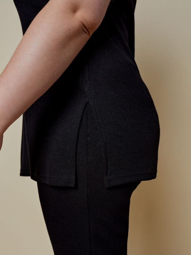 top cuello redondo Negro